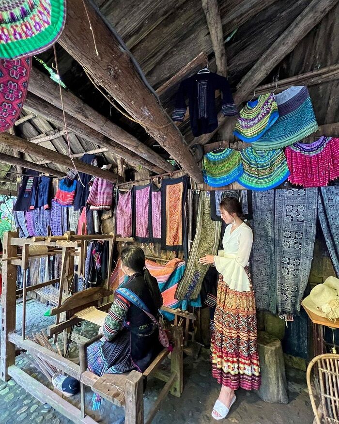 Nhà Mế Than Phúc Sen