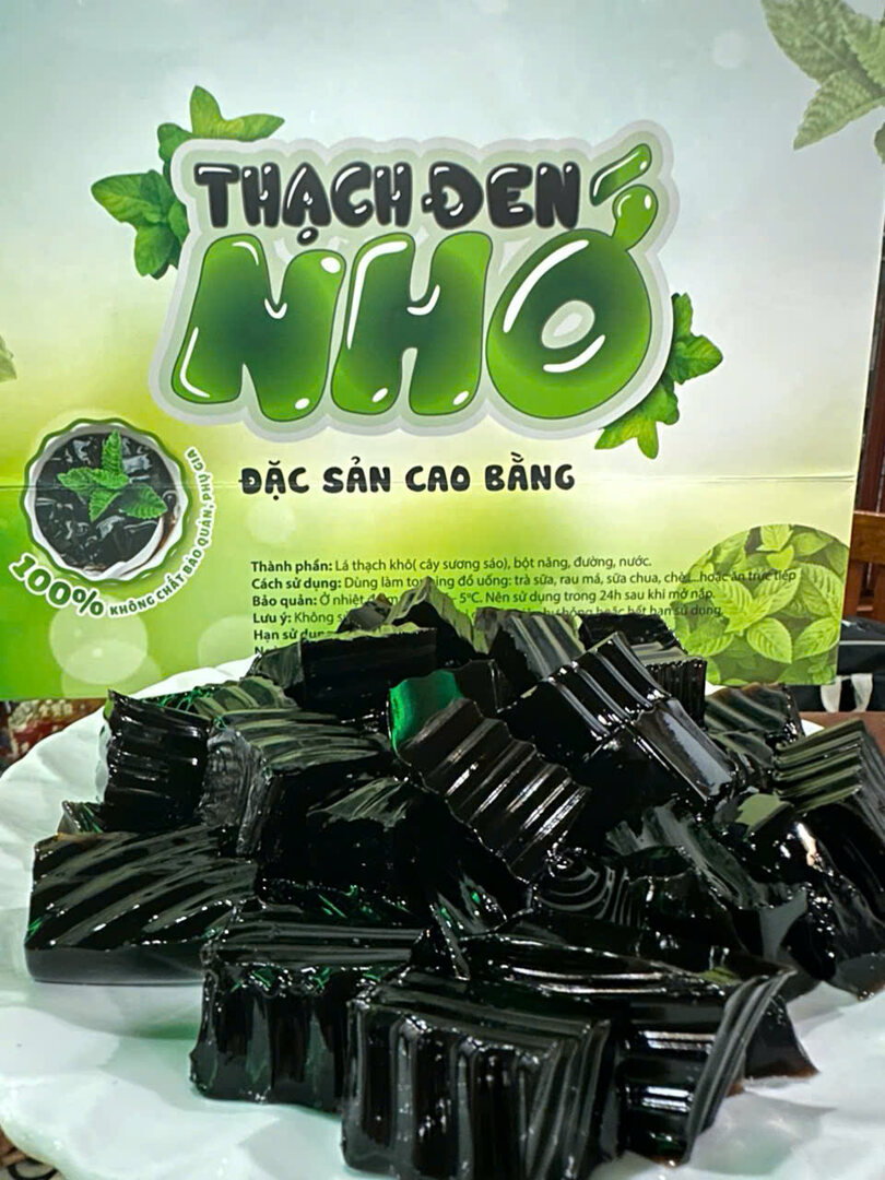 Banner giữa cửa hàng