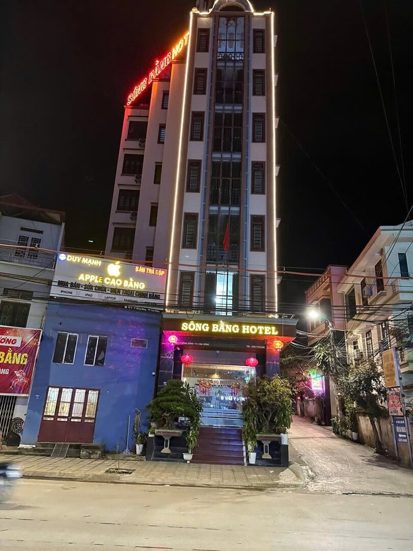 Khách sạn Sông Bằng