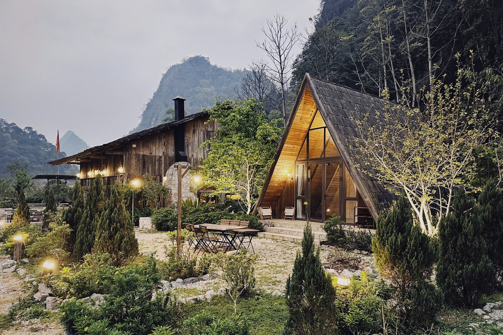 Nhà Mộc Homestay