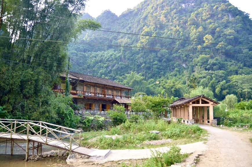 Điểm du lịch văn hóa – bản làng