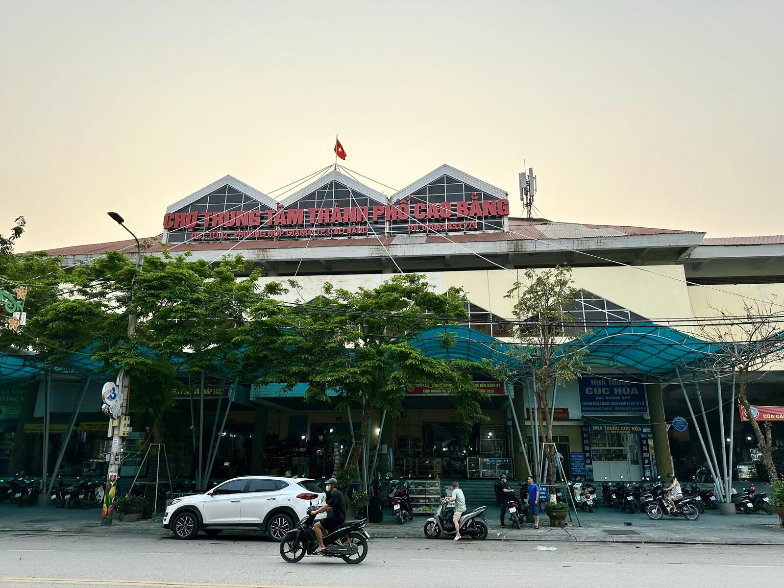 Chợ trung tâm thành phố Cao Bằng