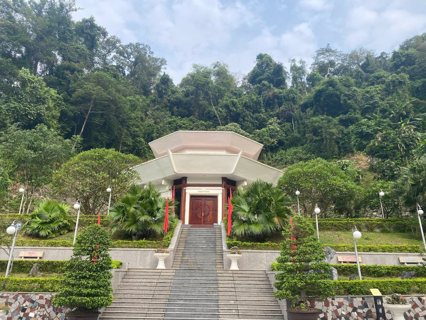 Hình ảnh cảnh báo 5