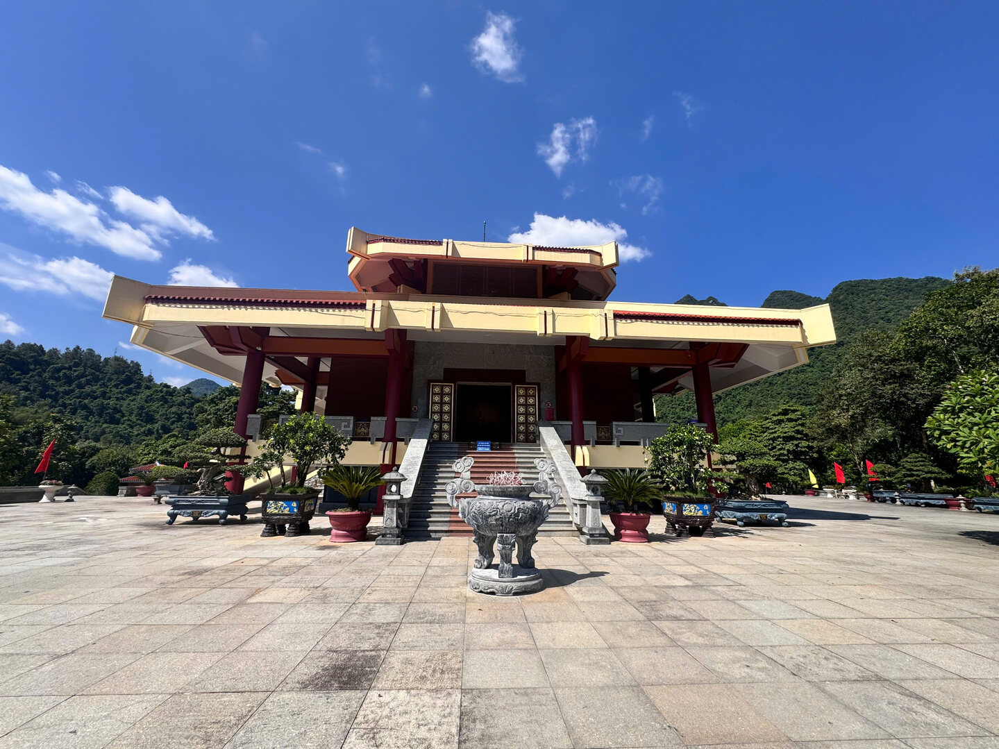 Hình ảnh cảnh báo 2