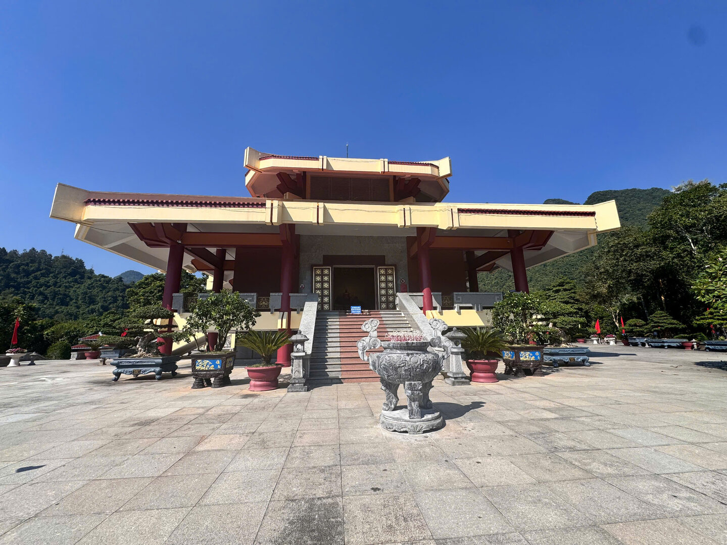 Hình ảnh cảnh báo 2