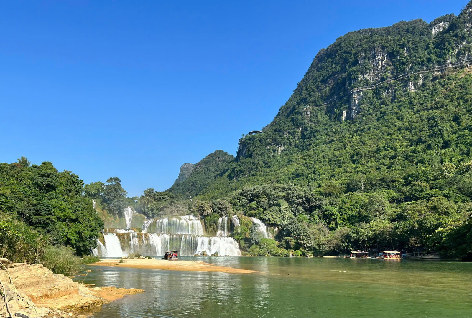 Hình ảnh cảnh báo 9