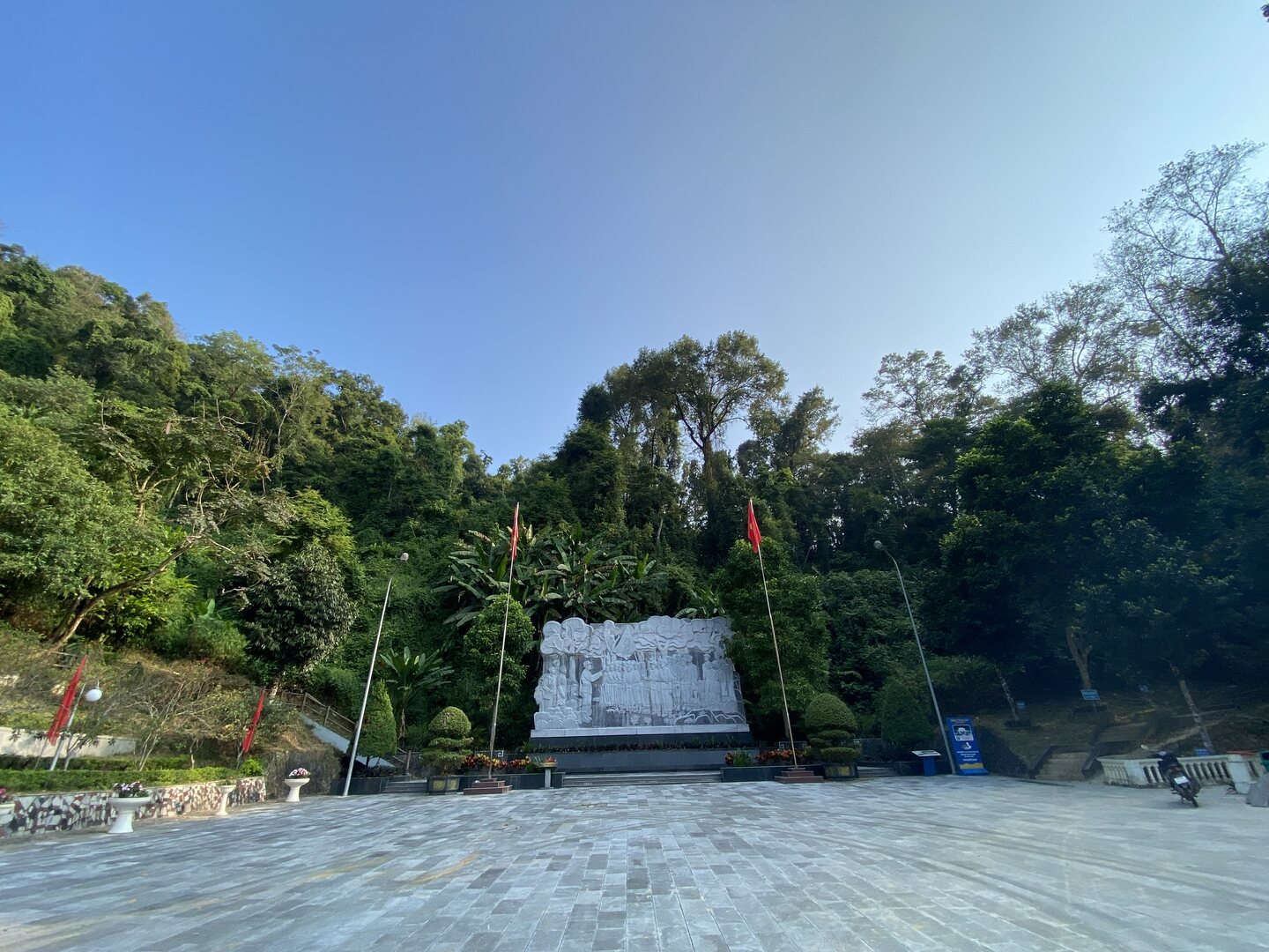 Hình ảnh cảnh báo 7